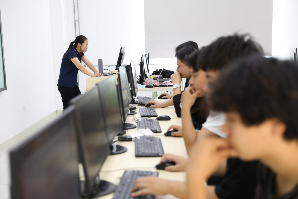 新國潮動漫行業(yè)發(fā)展迅猛，技能人才獲新機遇